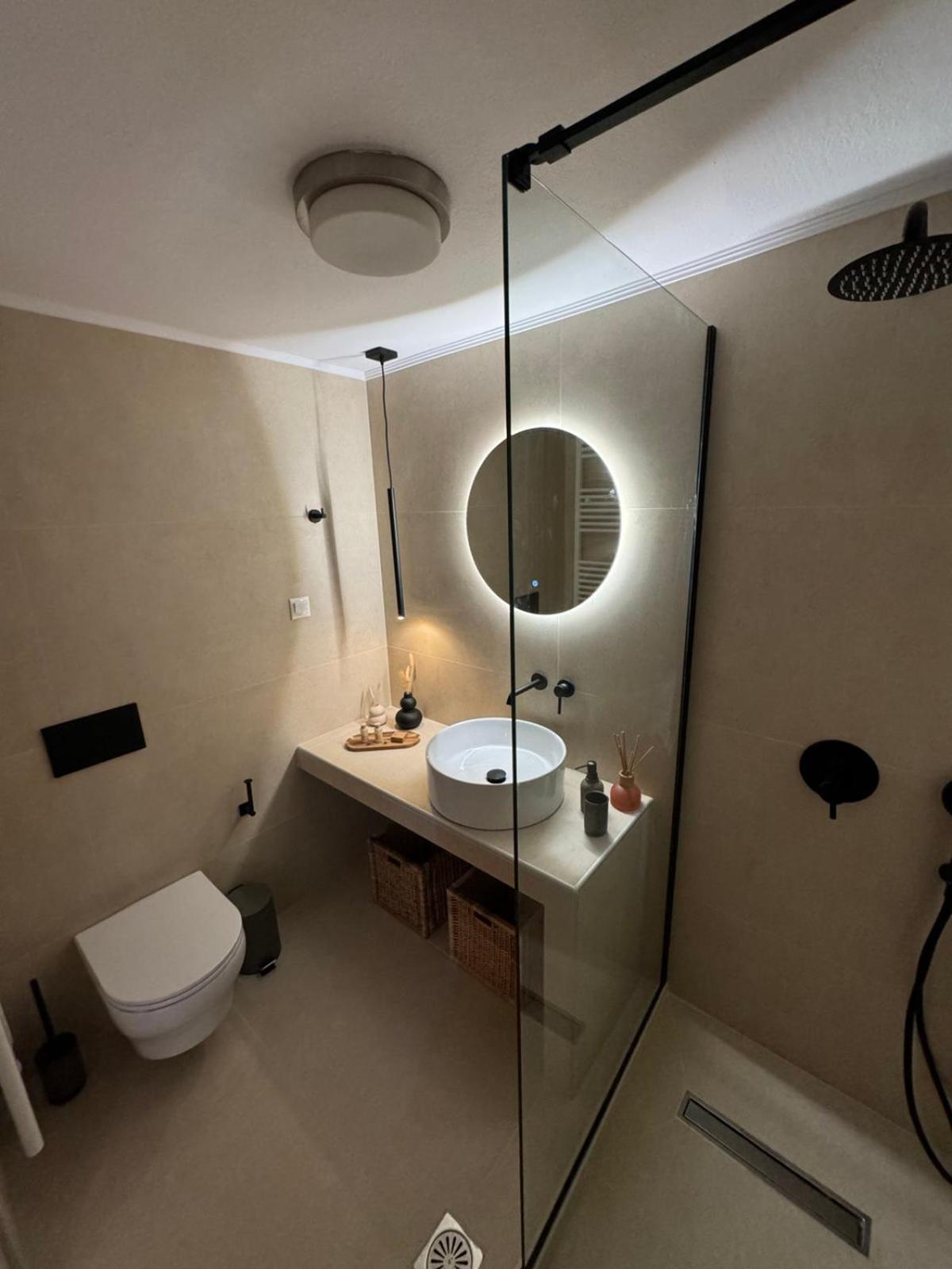 Villa Aspasia With Private Jacuzzi - Oasis Resort 코키노스 피르고스 외부 사진